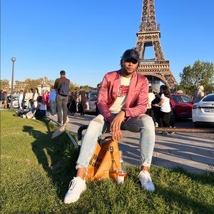 Meet your Posher, Vahn